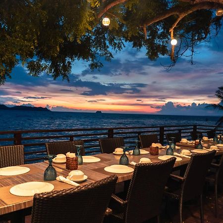 Altamare Dive And Leisure Resort Anilao Mabini  Εξωτερικό φωτογραφία